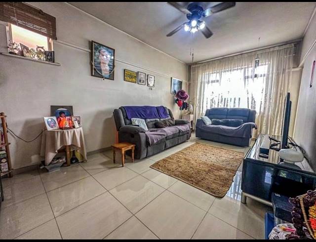 1 BEDROOM APARTMENT FOR SALE IN BEREA